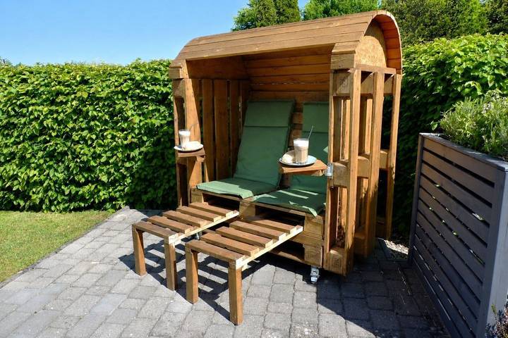 Ferienwohnung für 4 Personen, mit Terrasse und Garten sowie Ausblick in Husby - 3
