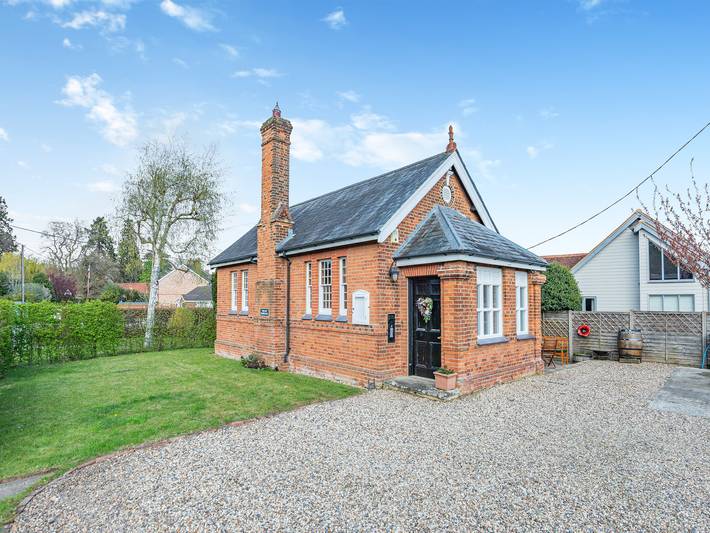 Cottage for 2 people, with garden, with pets in Essex