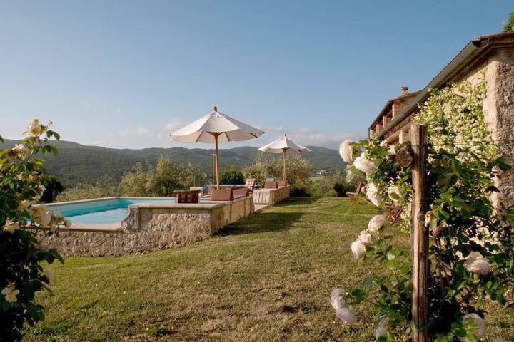 Villa pour 18 personnes, avec piscine ainsi que vue et jardin, animaux acceptés à Monteriggioni - 3