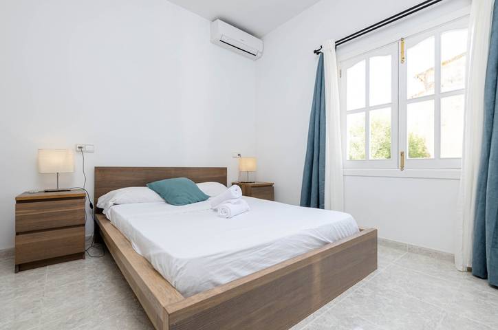 Villa pour 6 personnes, avec terrasse et jardin à Son Serra de Marina - 3