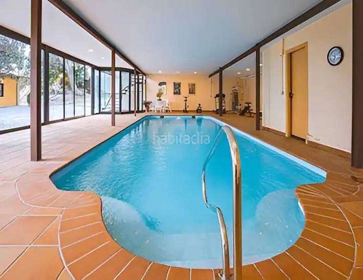 Chalet para 6 personas, con piscina y terraza además de jardín y vistas al mar - 1