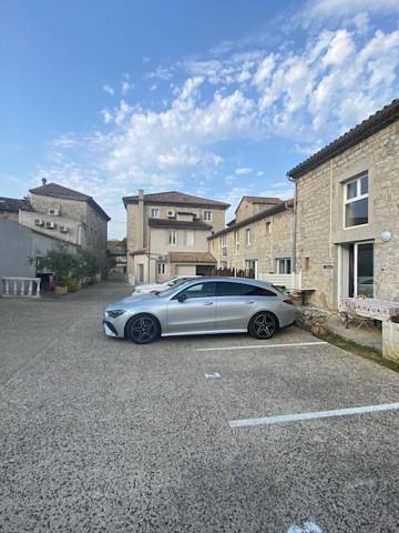 Ferienwohnung für 6 Personen, mit Pool und Terrasse - 1