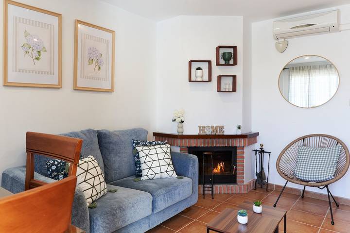 Entire apartment, Apartment 'Estrella Del Guadalquivir' with Shared Pool, Wi-Fi and Air Conditioning in Arroyo Frío, La Iruela