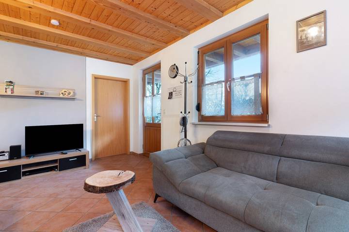 Hel lejlighed, Apartment 'Ferienwohnung Brandenkopfblick' with Mountain View, Shared Garden and Wi-Fi in Mühlenbach, Central Black Forest