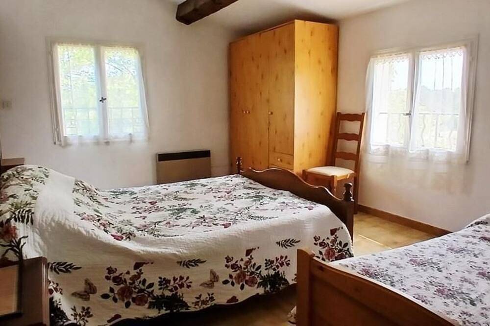 Quiet cottage in the countryside in Figanières, Draguignan region