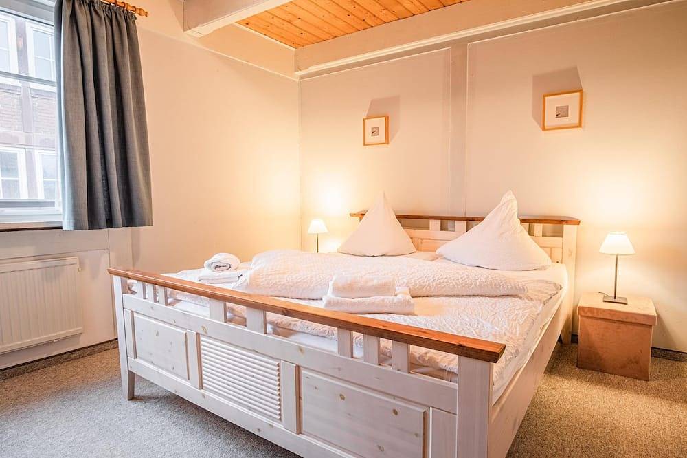 Ganze Wohnung, Entspannte Ferienwohnung „Heimat auf Zeit“ direkt am Meer auf Pellworm! in Tammensiel, Pellworm