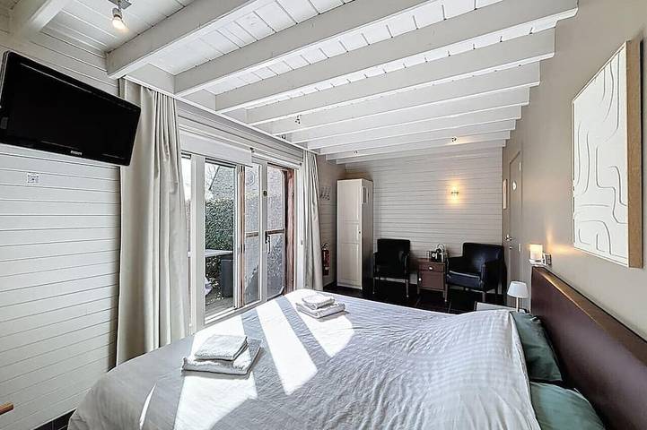Entre champs et mer – spacious holiday  countryhouse in Veurne, Westflandern