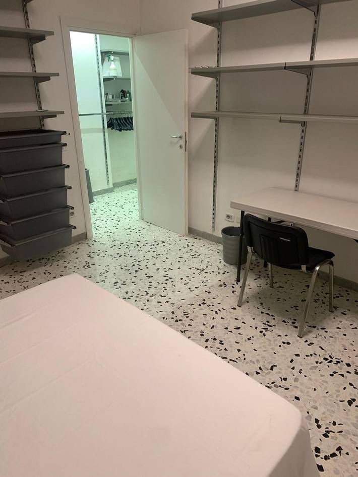 Ganze Wohnung, Ferienwohnung 'Sul Corso' mit Balkon, WLAN und Klimaanlage in Agropoli, Cilento Coast