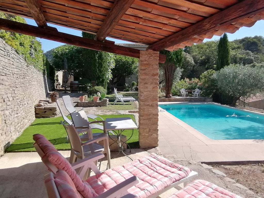 Maison provençale, piscine, vue mont Ventoux in Mérindol-les-Oliviers, Région de nyons