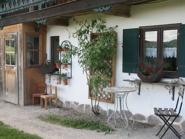 Ferienhaus für 9 Personen, mit Balkon und Garten sowie Ausblick in Gaißach