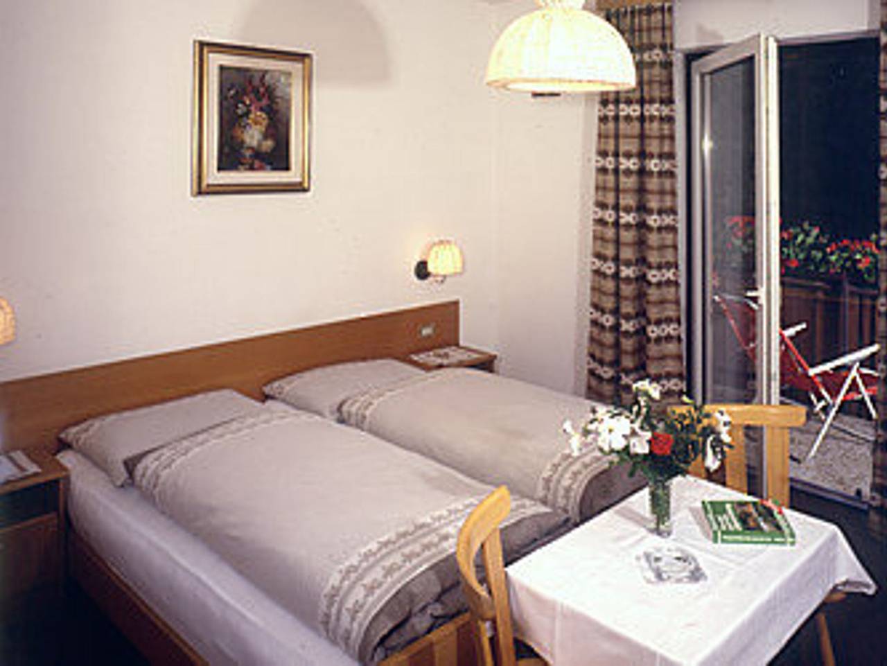 Ganze Ferienwohnung, Pension Rastnerhof - Doppelbettzimmer mit Balkon in Lüsen, Dolomiti Superski