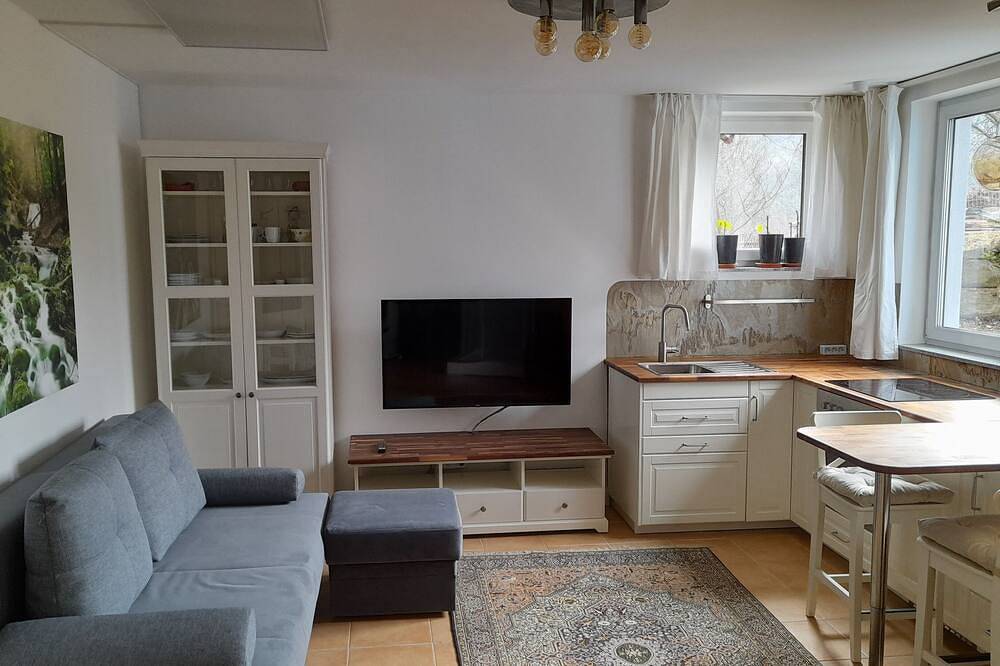 Ganze Wohnung, Speziell ausgestattetes Mini-Apartment in Mattersburg (Bezirk)