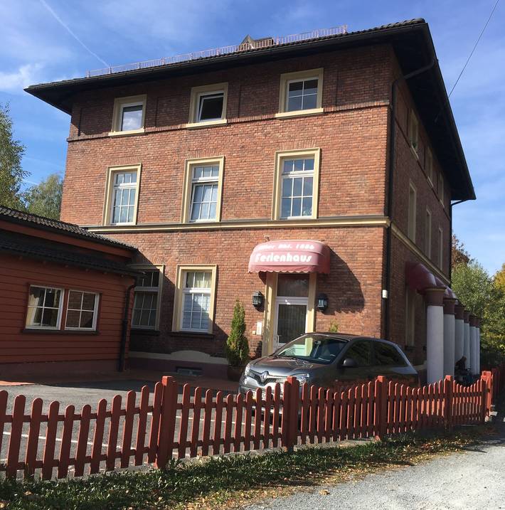 Ferienwohnung für 4 Personen, mit Balkon/Terrasse und Garten in Naila