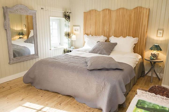 Location de vacances pour 7 personnes, avec jardin à Saint-Thomas-de-Conac - 3