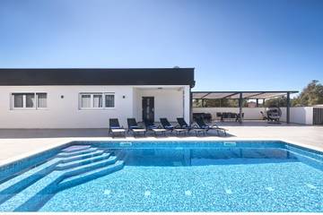 Villa für 5 Personen in Pula-Medulin, Pula, Bild 2