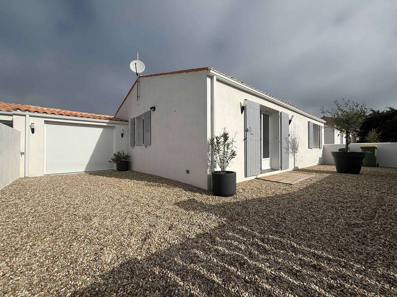 Casa de 3 habitaciones cerca de la playa en Saint-Denis-d'Oléron, ideal para deportes acuáticos in Saint-Denis-d'Oléron, Côte de Beauté