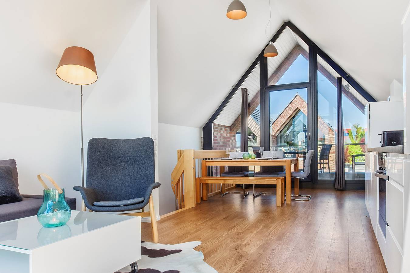 Ganze Ferienwohnung, Fischerdorf Hafenloft - mit Meerblick in Heiligenhafen, Ostholstein