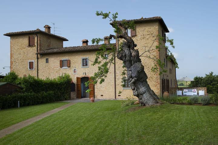 Casa vacanza per 12 persone, con giardino e idromassaggio nonché sauna a Tavarnelle Val di Pesa
