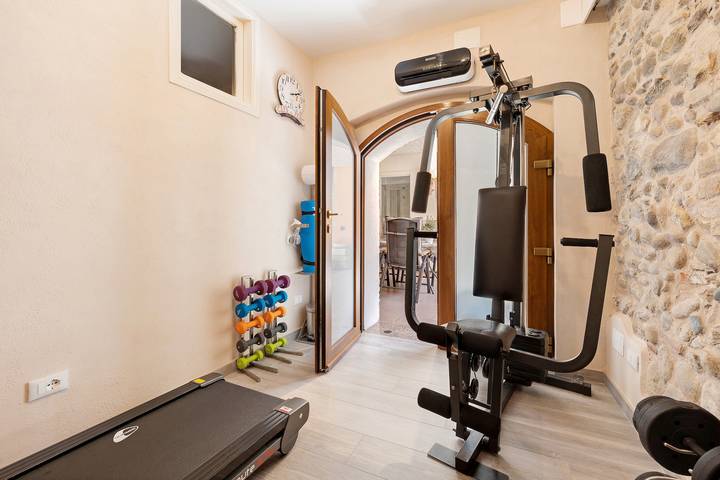 Gîte pour 5 personnes, avec jacuzzi et balcon à San Felice del Benaco - 3