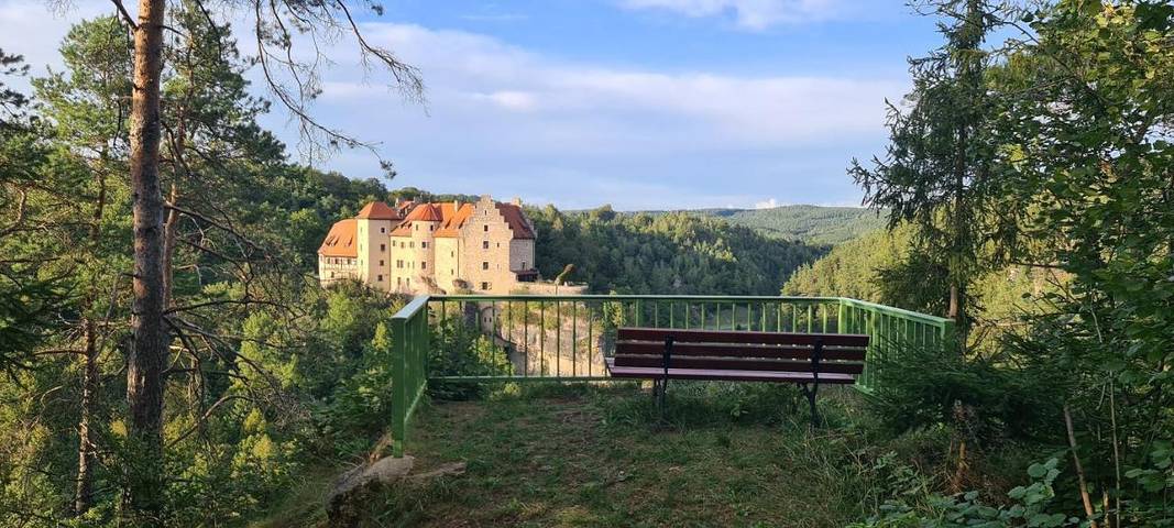 Ferienwohnung für 3 Personen, mit Balkon und Terrasse sowie Garten und Ausblick in Gößweinstein - 2