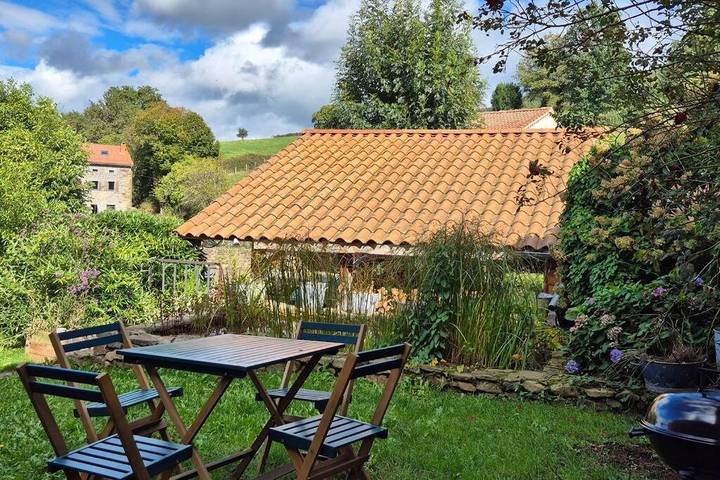 Location de vacances pour 4 personnes, avec jardin à Langeac - 2