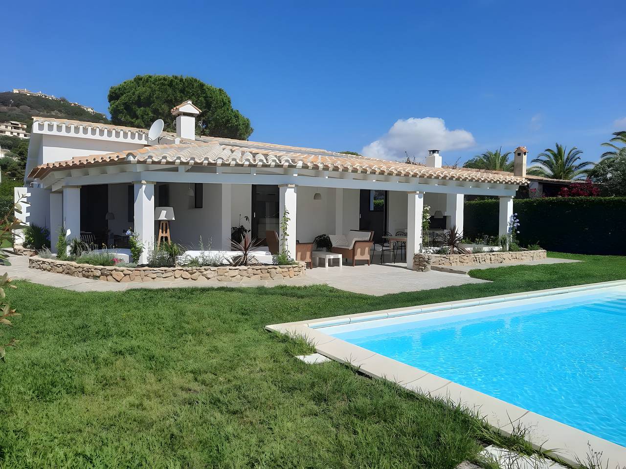 Villa 'Bua' mit privatem Pool, Wi-Fi und Klimaanlage in Costa Rei, Muravera