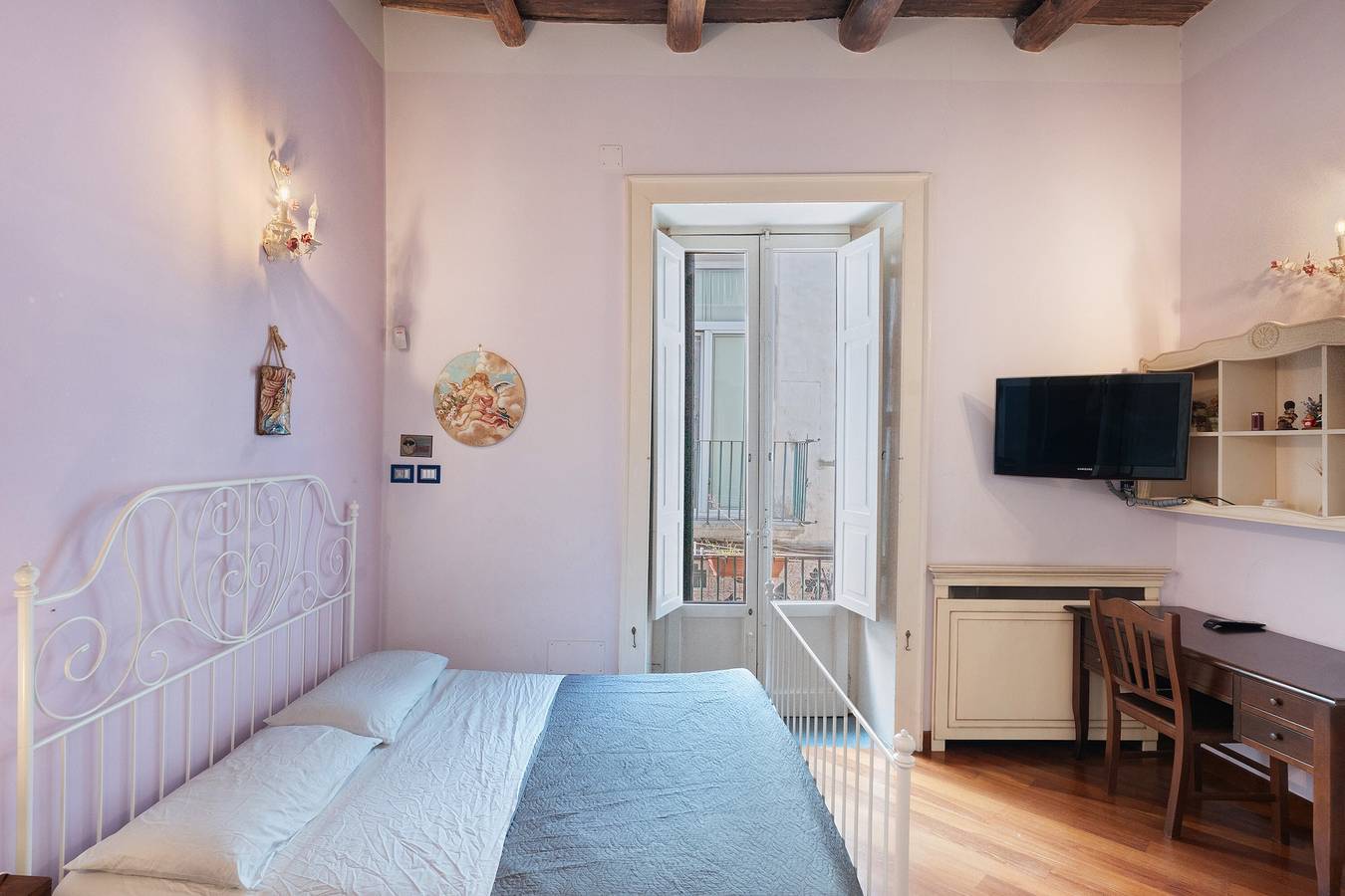 Vakantiehuis 'Dreams Apartment' met privé terras, balkon en Wifi, foto 9