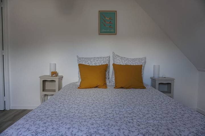 Entire apartment, F2 apartment with terrace close to the center of Carteret in Barneville-Carteret, Côte de la Déroute
