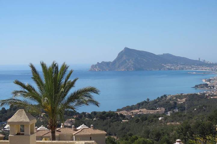Maison de vacances pour 6 personnes, avec piscine ainsi que terrasse et jardin dans Altea Hills