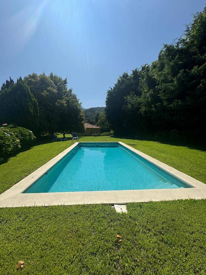 Casa de férias para 10 pessoas, com vista e jardim e ainda piscina, com animais de estimação - 1