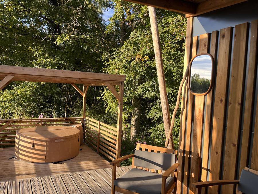 La Buissonnière Lodges - Lodge 4 personen - Cottage Lodge Spa (35 m² - 2 Schlafräume - 4 Pers.) in Chisseaux, Tours und Umgebung