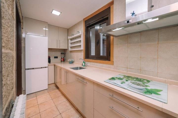 Casa de vacaciones para 10 personas, con jardín y balcón en Baixo Miño - 3