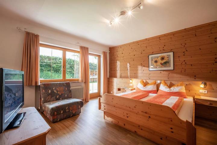 Ferienwohnung für 3 Personen, mit Terrasse und Garten in Kaisergebirge - 4