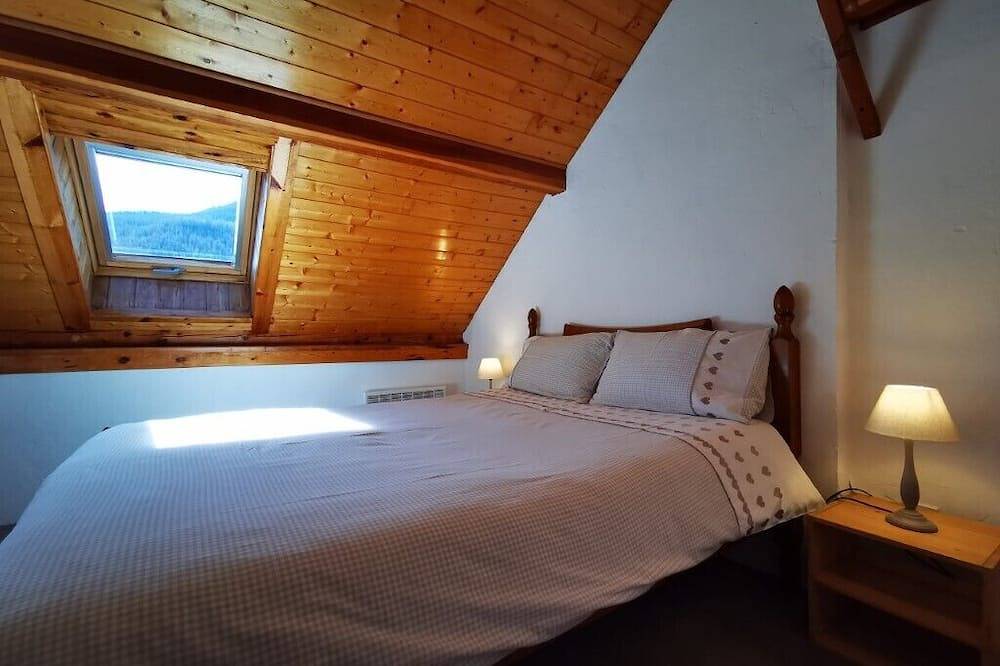 Chalet Avec Vues a 360 Degree sur les Montagnes Environnantes in Les Vigneaux, Nationalpark Écrins
