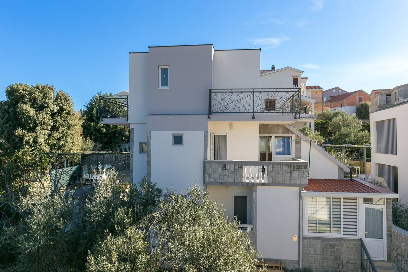 Cały apartament, Dwupokojowy apartament z tarasem i widokiem na morze Sevid, Trogir A-19105-b in Sevid, Żupania splicko-dalmatyńska