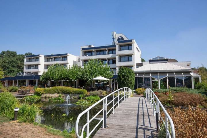 Hotel voor 2 personen, with Terras and Tuin as well as Zwembad and Sauna in Winterswijk
