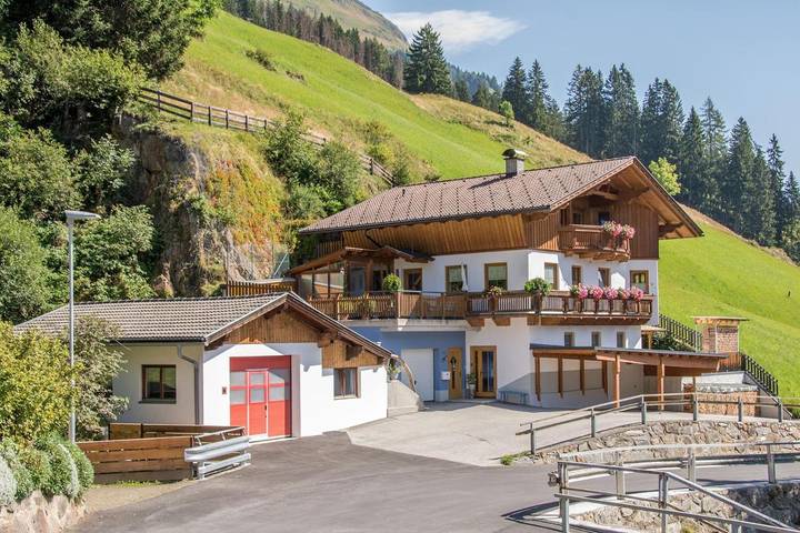Ferienwohnung für 4 Personen, mit Balkon und Ausblick