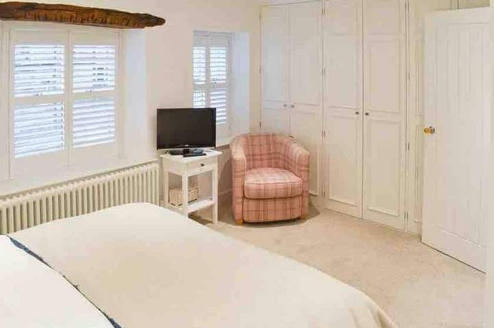 Cosy and characterful cottage in the heart of Kirkby Lonsdale in Kirkby Lonsdale, Yorkshire Dales National Park