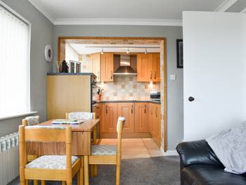Log Cabin for 2 People in Grange-over-Sands, Cumbria, Photo 4