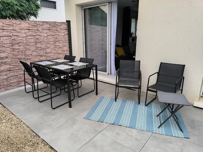 Gîte pour 4 personnes, avec terrasse à Magny-lès-Villers