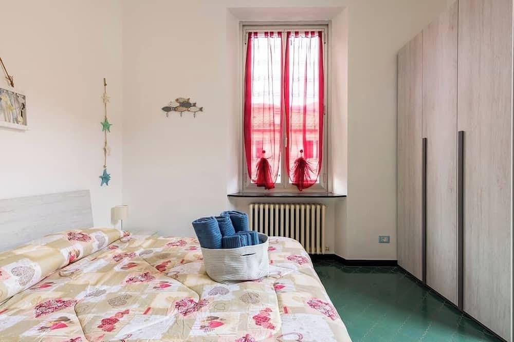 Entire apartment, Apartment Agata Deiva Marina 100 mt from the sea in Deiva Marina, Riviera di Levante