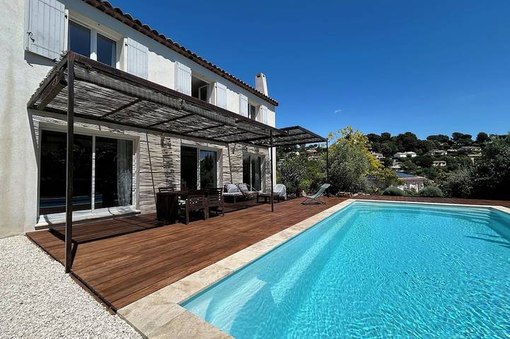 Holiday home for 10 people, with garden and terrace - 1
