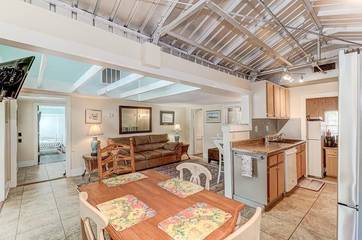 Vacation House for 6 Guests in Folly Beach, Charleston County, Picture 3