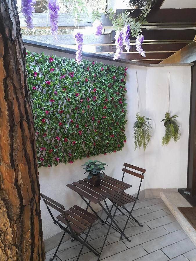One-Bedroom Villa in Eur (Roma), Roma