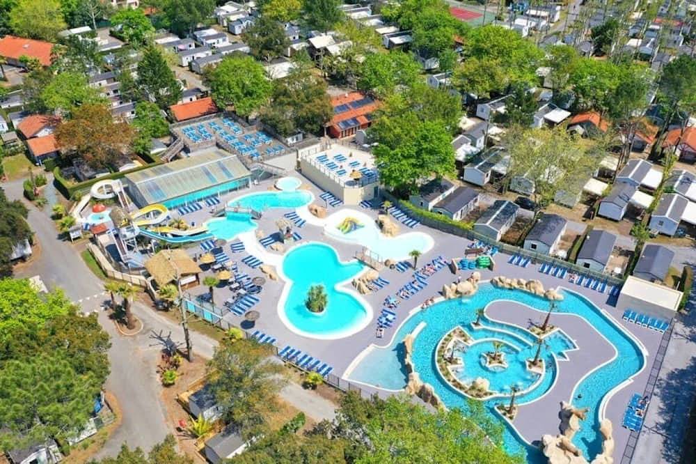 Zecamping 5* avec piscine chauffée dog friendly sauna tennis 3km plage in Messanges, Côte d’Argent