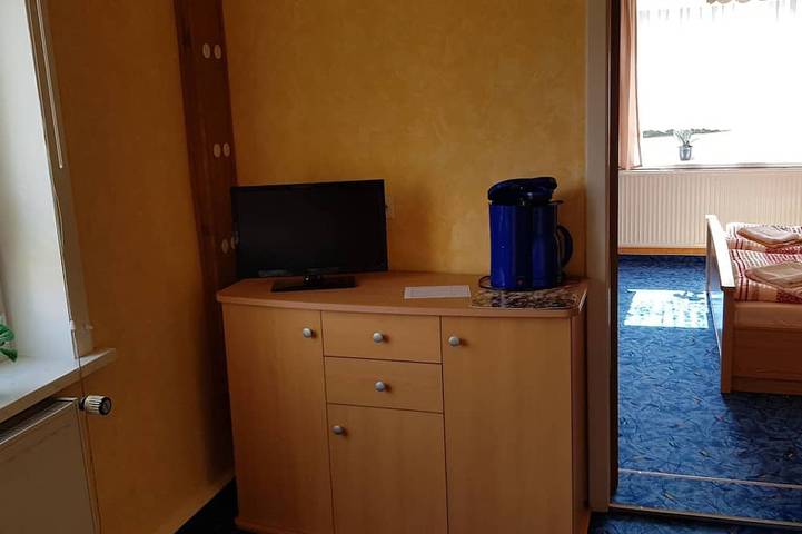 Ganze Wohnung, Ferienzimmer in Neuhaus am Rennweg, Rennsteig