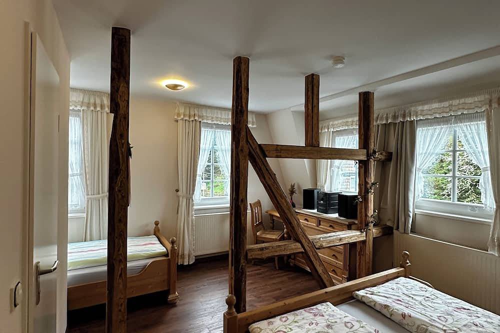 House (ehem. Gasthof) suitable for up to 24 people for summer and winter! in Schleusegrund, Hildburghausen und Umgebung