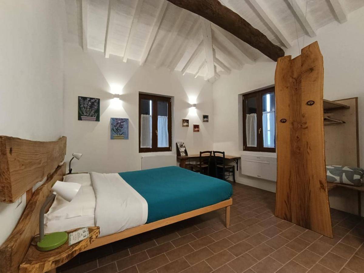 Double Room with Private Bathroom in Casalecchio di Reno, Provincia di Bologna