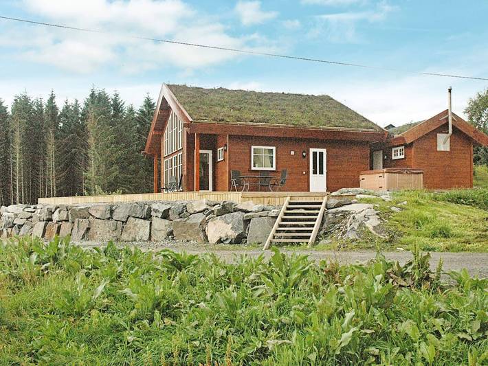 Ferienhaus für 8 Personen, mit Terrasse und Sauna in Nördliches Fjordnorwegen - 2
