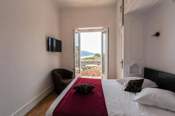 Hôtel pour 4 personnes, avec jardin, animaux acceptés
